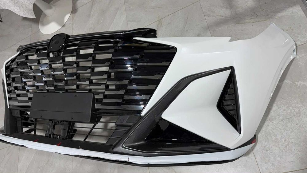 Передний бампер Changan X5 plus