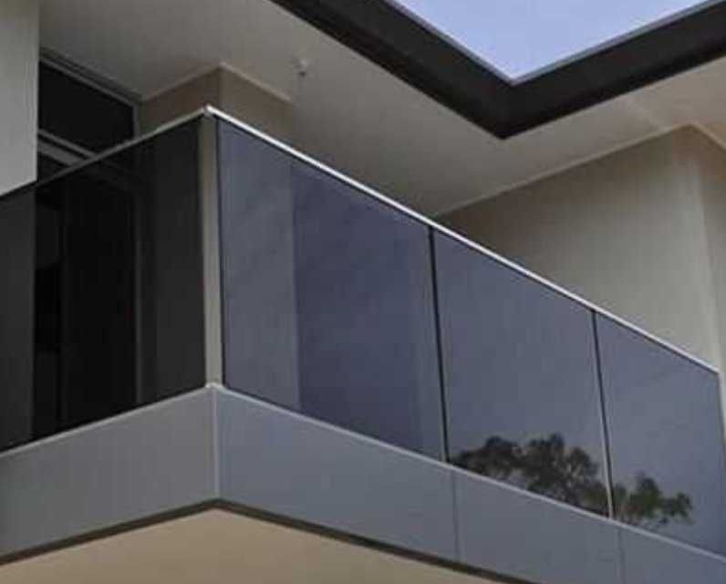 Balustrada din sticla !!! Oferta de primavara!!!