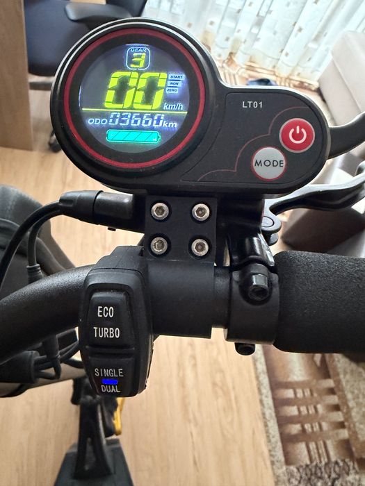 Тротинетка Kaabo MANTIS 10 2x1000