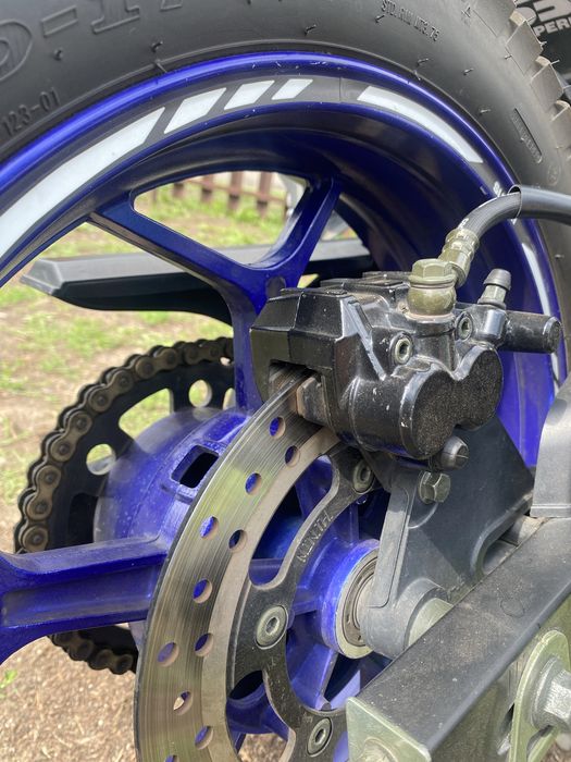Продается спорт-байк racer strom 300