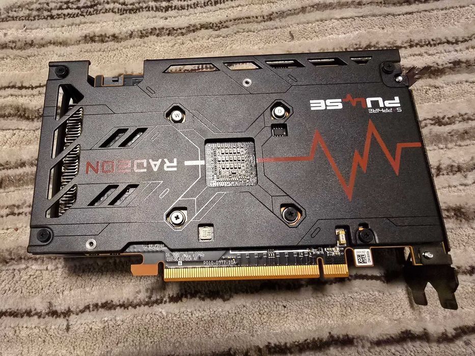 Placa video Nvidia Asus GTX 1080ti, Inno3D GTX 1070, Sapphire RX 6600