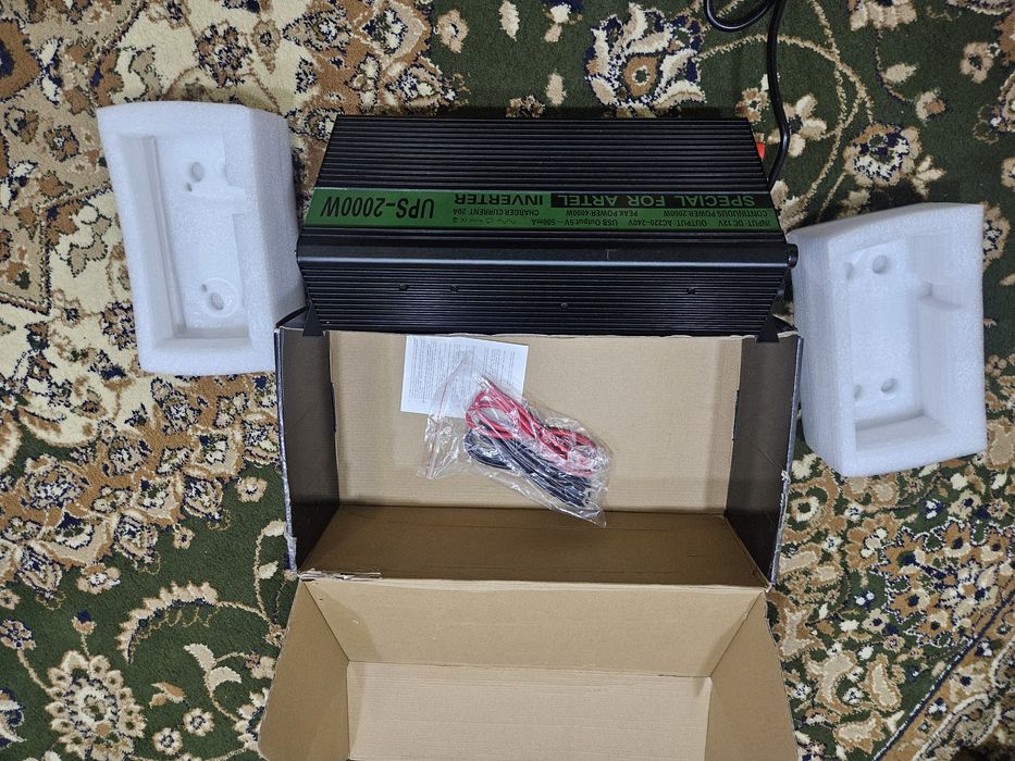 Инвертор DC 12V - AC 220_240V (2000W)