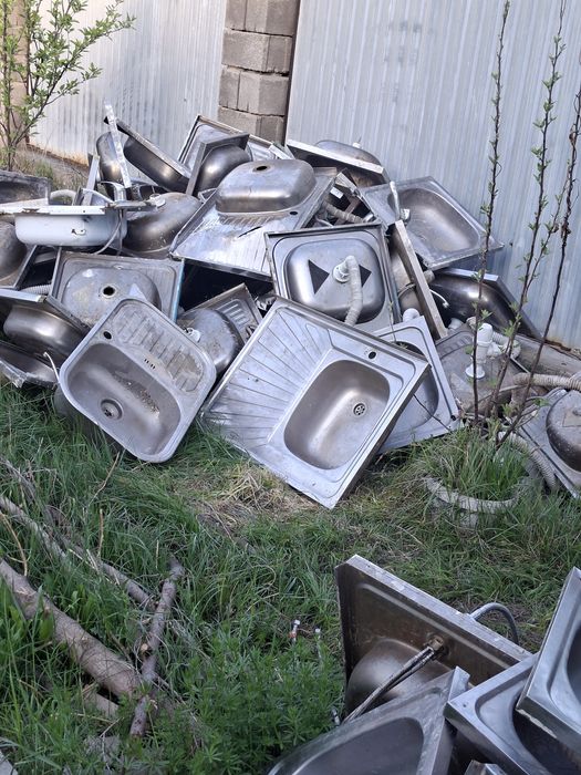 мойку для кухний продам