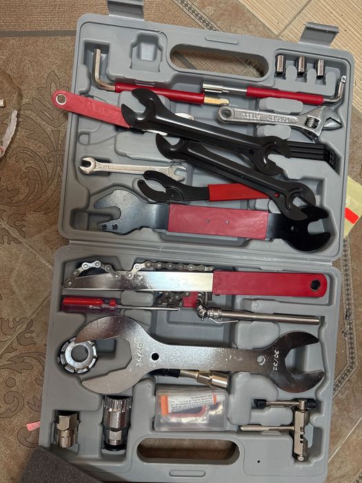 Universal Bicycle DX Tool Set (44 части)