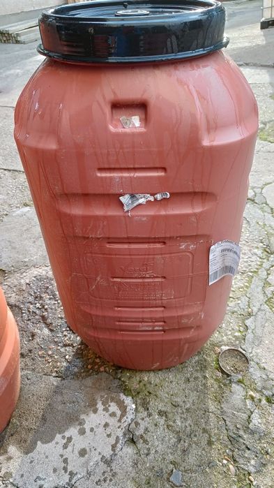 Butoaie plastic 220 litri