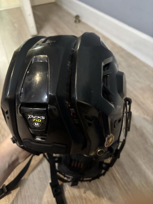 шлем ccm tacks 710