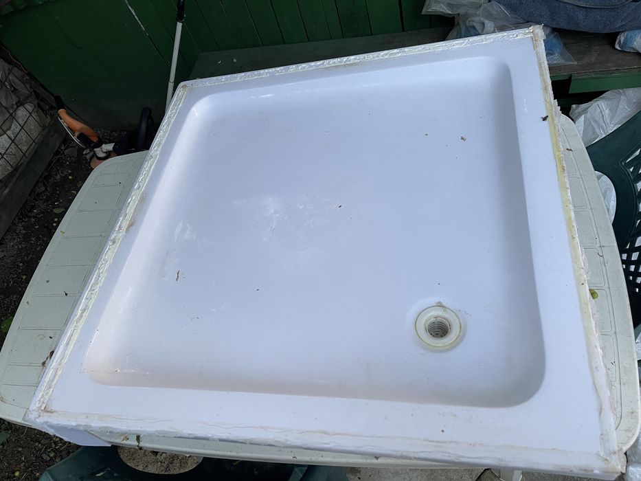 Cadita dus90x90 cumparata de nou