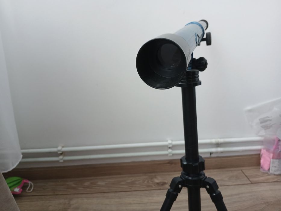 Telescop de privit stele