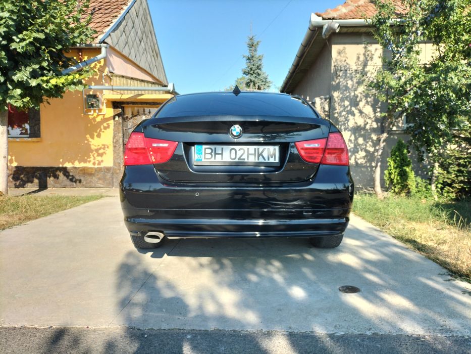 Bmw e90 lci, 2010 1600cm3