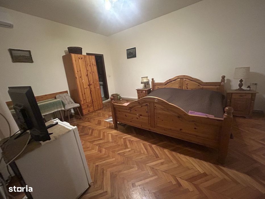 Spatiu-Cabinete medicale / terapie – spațiu Central, Acces facil