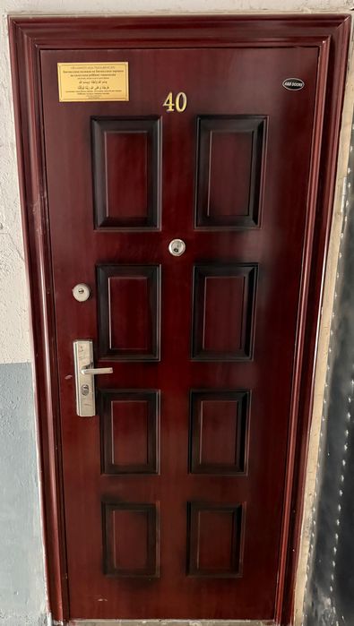 Продам железную дверь состояние отличное