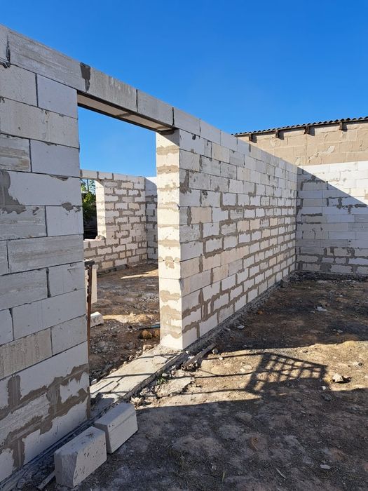 Строю стены меж комнатные перегородки