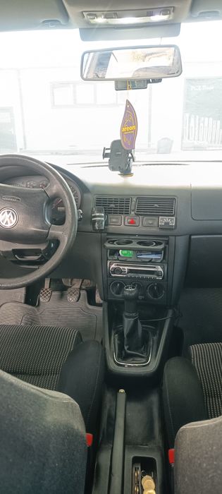 Vand Golf IV benzina