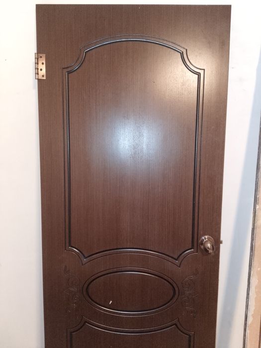 Межкомнатная дверь