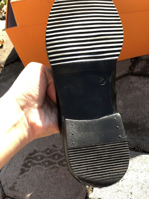 Продам женские лоферы