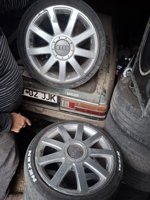 Vând jante Audi r18,r19