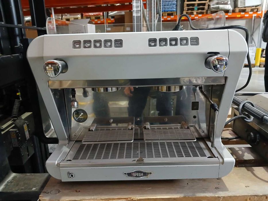 Професионална кафе машина WEGA