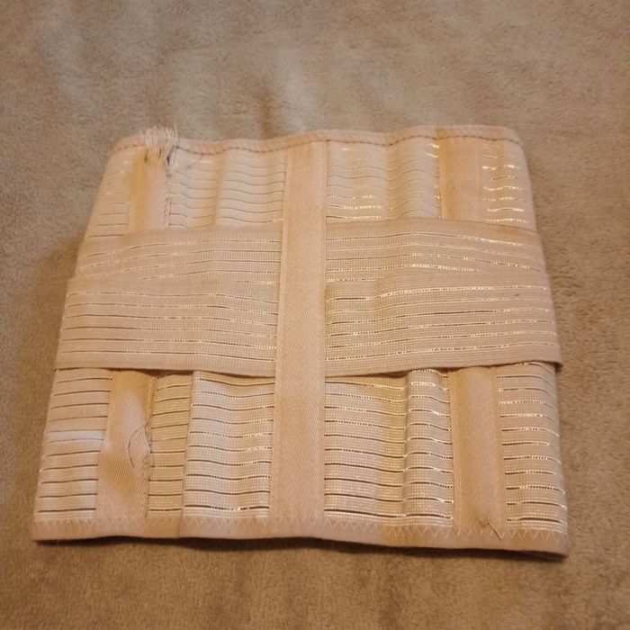 Стягащ колан/ корсет за след бременност