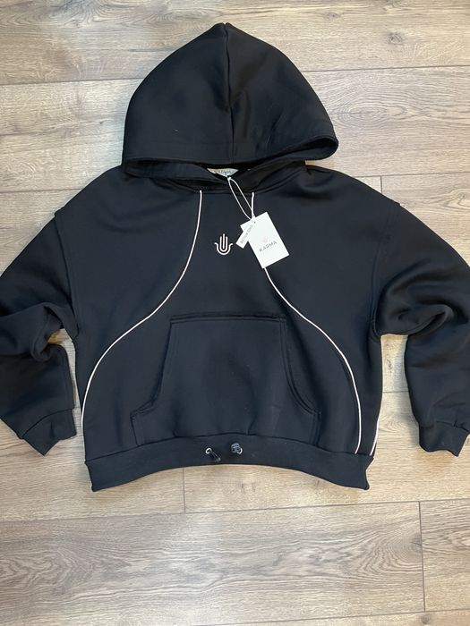 Karma  hoodie m/L