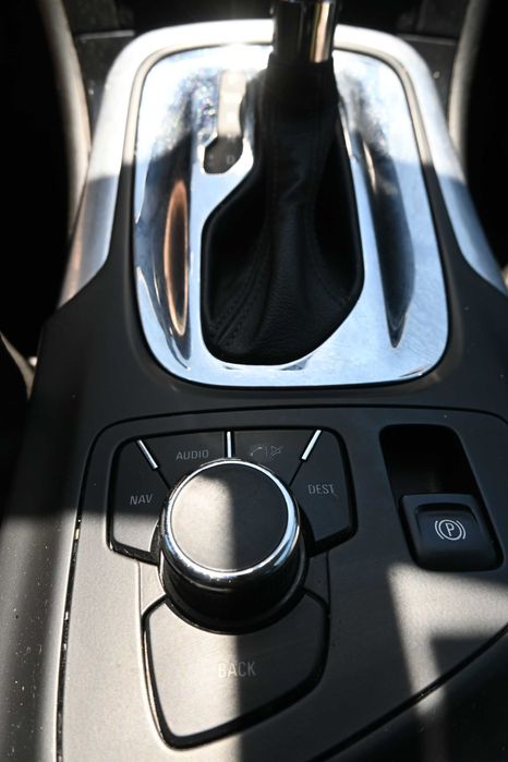 Opel Insignia  2.0CDTI