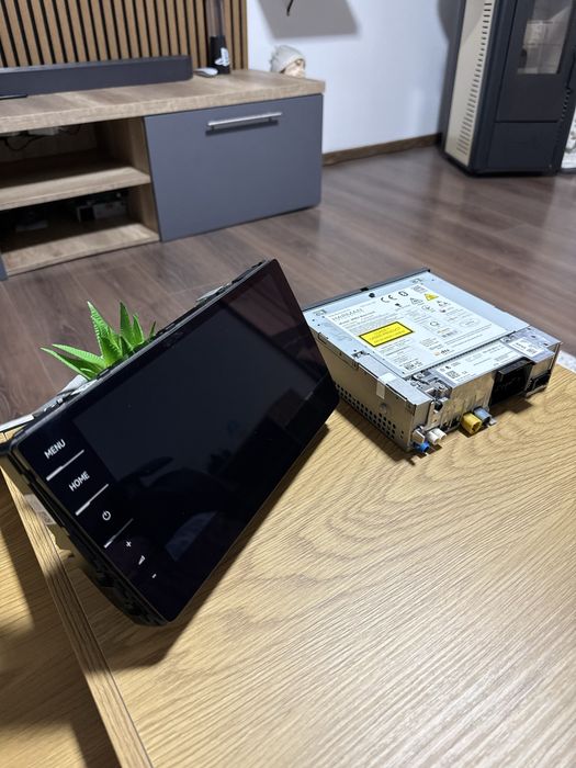 Vand navigatie vw mib2.5 harman discover media pro 9.2