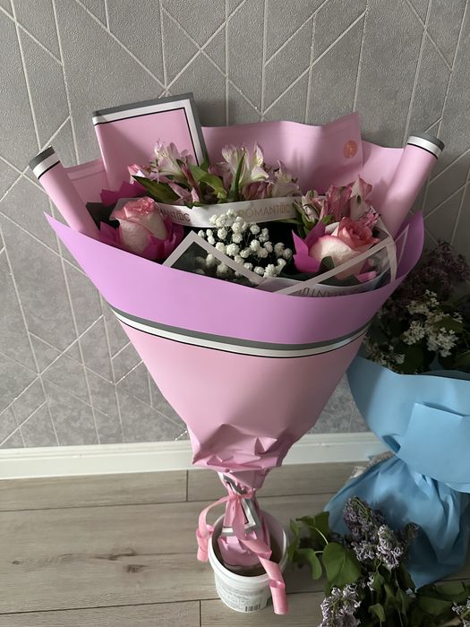 Букет цветов розы