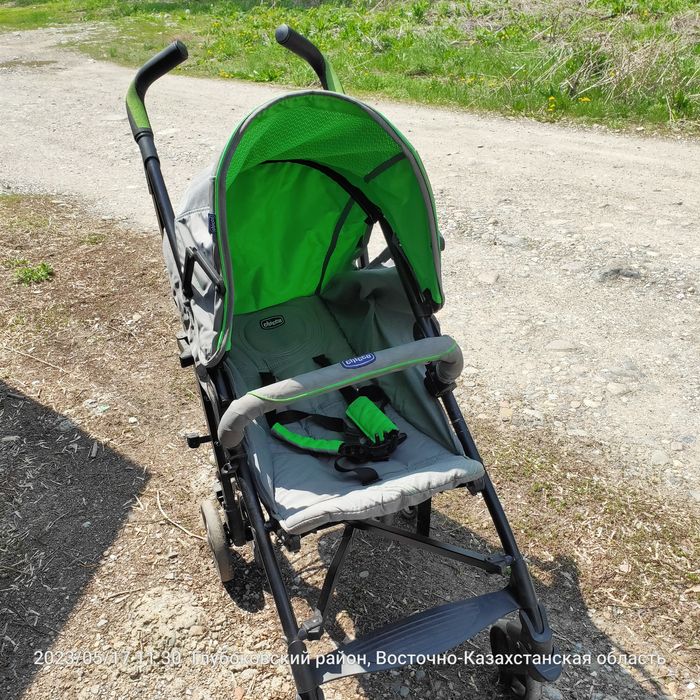 Продам коляску Chicco