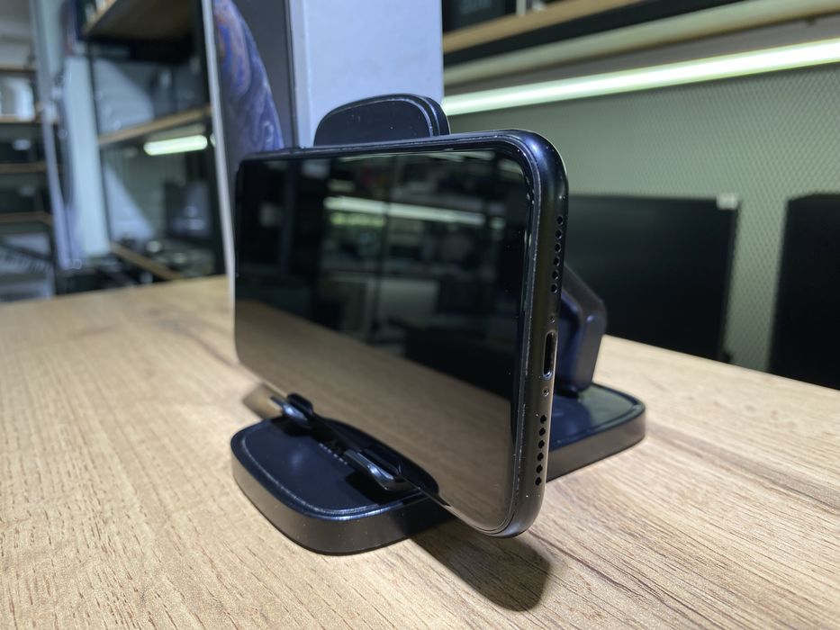 iPhone XR, 64 GB, черный, АКБ77%, 10528/А10