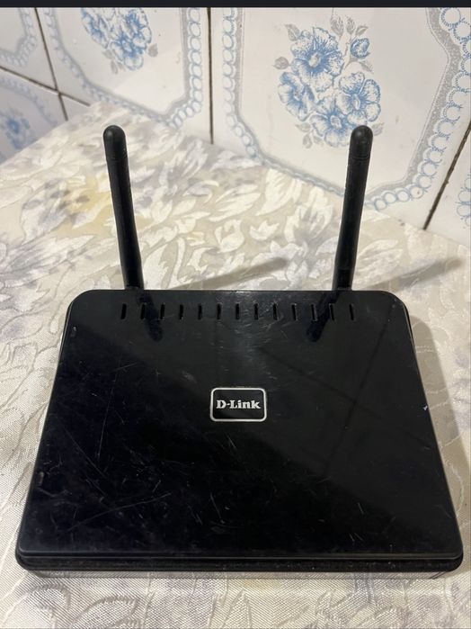 Router D-Link DIR-615