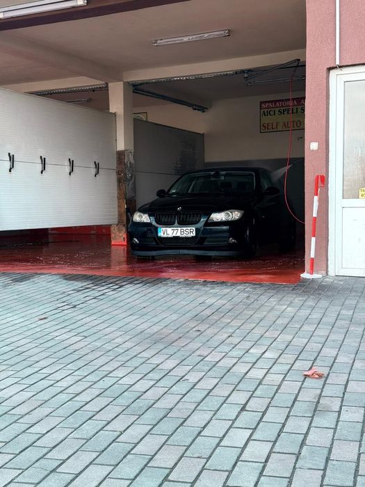 Bmw e90 318d 2008
