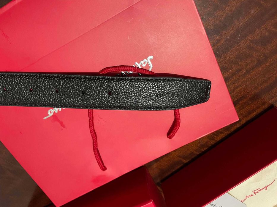 Curea Salvatore Ferragamo originala brand new in box