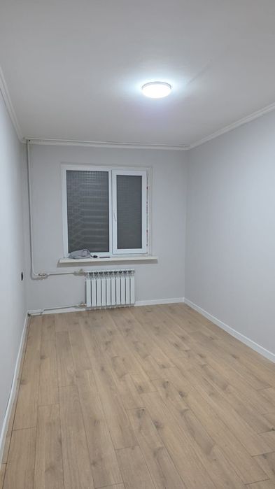 Сдаётся маникюрный стол