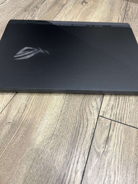 Asus rog strix 17