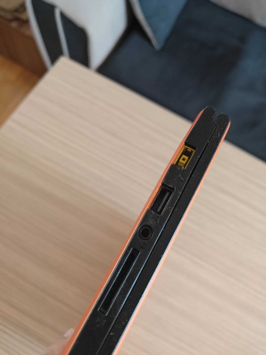 Laptop Lenovo Yoga - Stare excelentă, SSD 128GB, Touchscreen, Curățat și pasta termică schimbată