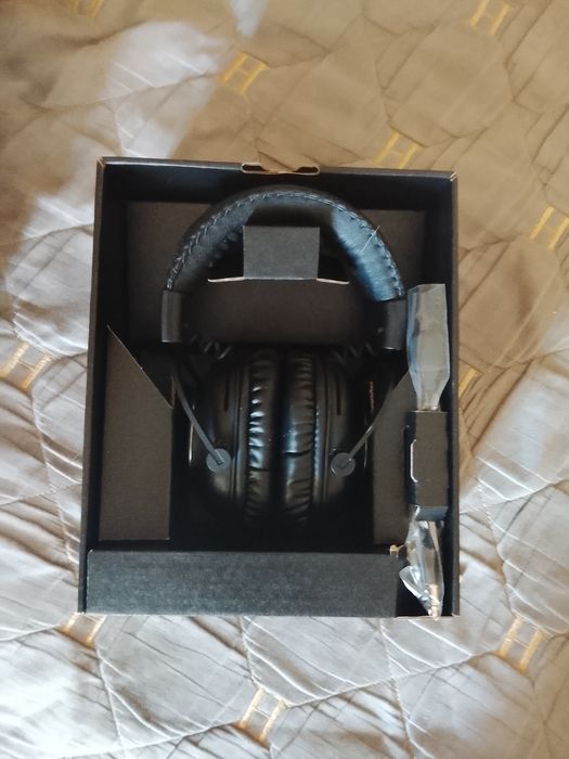 Наушники Logitech G Pro черный