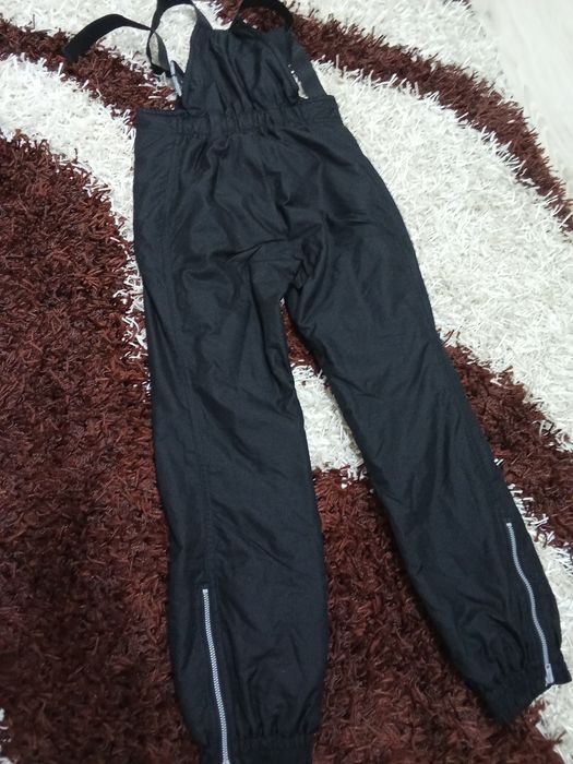 Pantaloni damă ski ca noi.