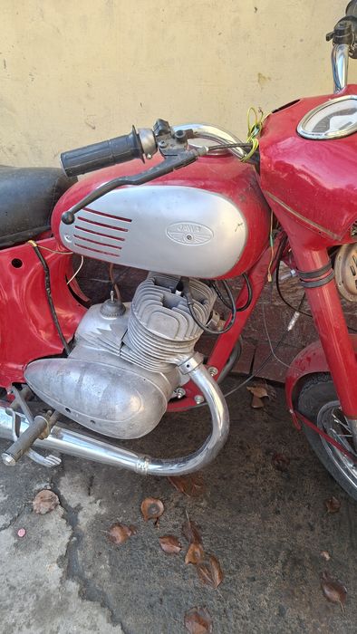 Мотоцикл ява старушка 559 360