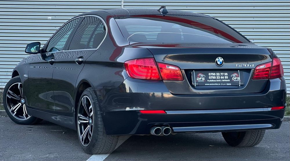 Vand BMW Seria 5  F10 2.0D inmatriculata RO automata 2013 LED urgent