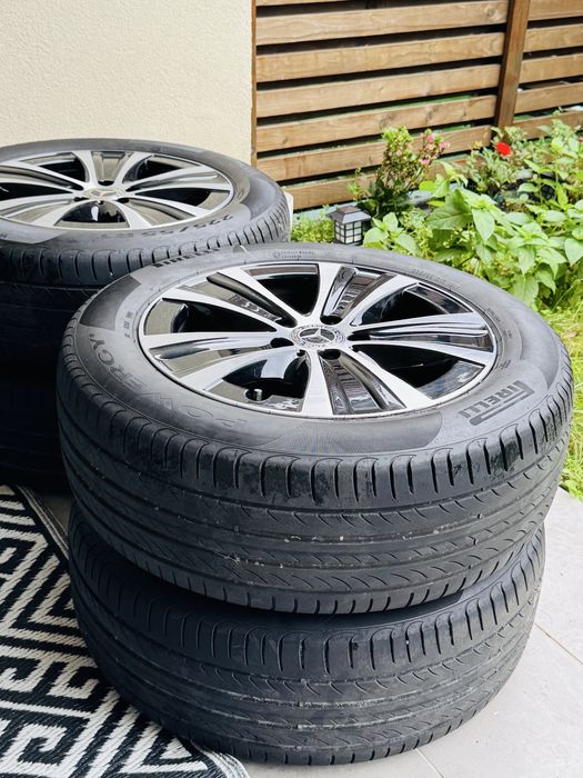Jante Mercedes 225/55/R17 cu anvelope Pirelli dot 2025 noi