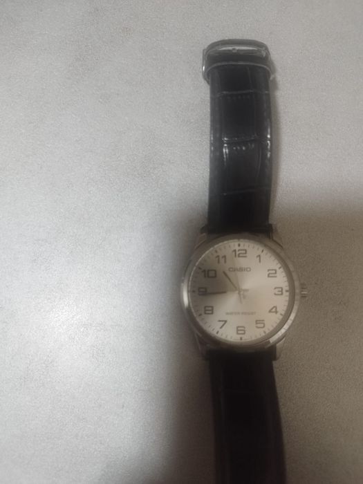 Часы наручные Casio