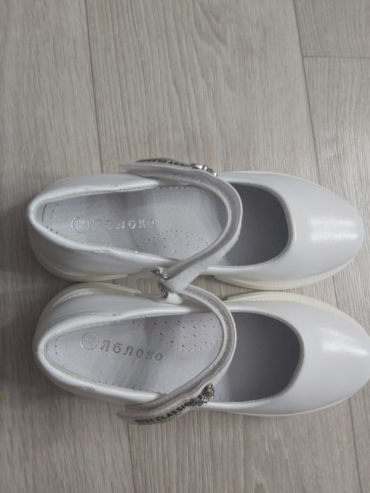 Продам туфли 32 размер новые