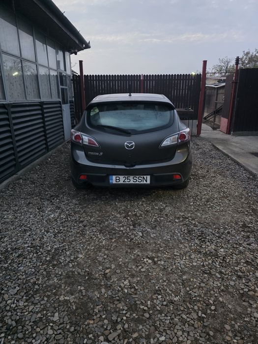 Mazda 3 2010 diesel, 3.300 € — imagine 2