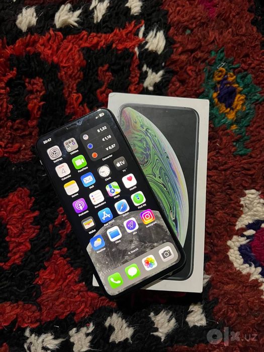 Tel: iPhone Xs max