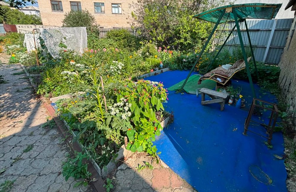 Продам дом 2 яруса 10 соток