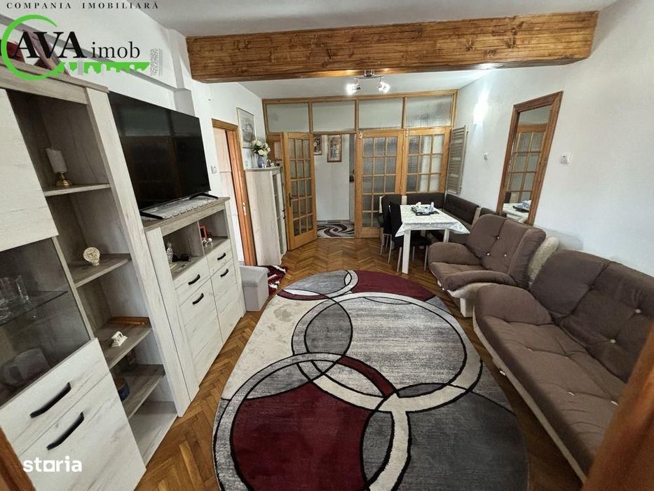 Apartament  3 semidecomandat , zona Central