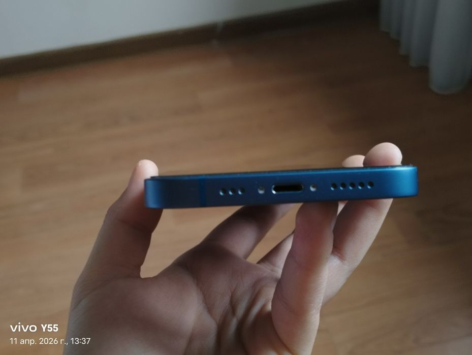 iPhone 13 128гб blue