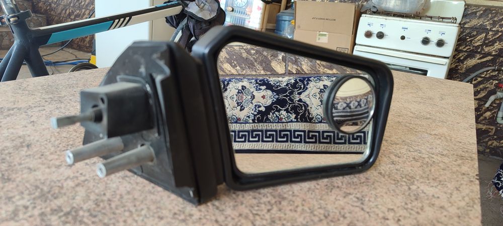 заркало заднего вида