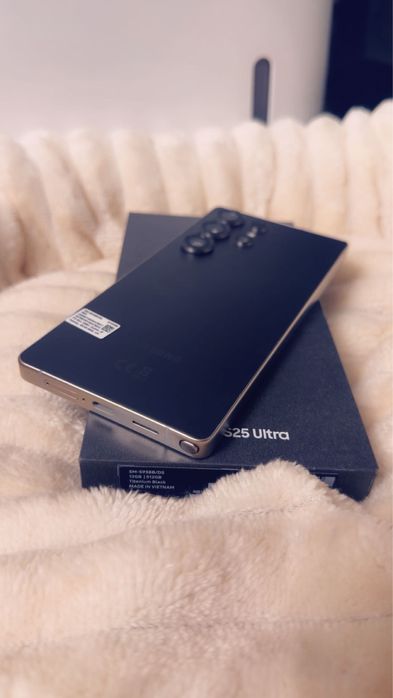 Samsung S25 Ultra -512 G- stare perfecta - garantie