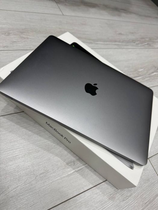 Macbook M1 PRO 256GB