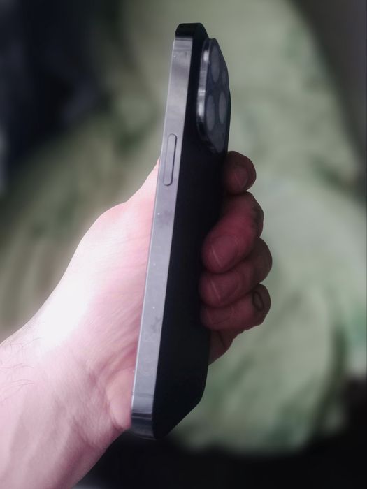 iPhone 14 pro 128gb space black